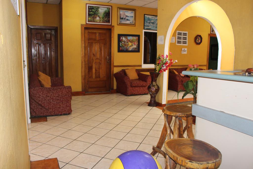 סאן סלבדור Hotel Pasadena II מראה חיצוני תמונה