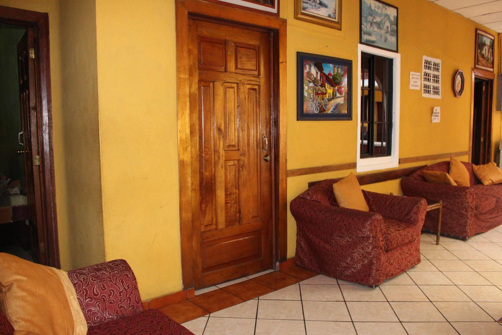 סאן סלבדור Hotel Pasadena II מראה חיצוני תמונה